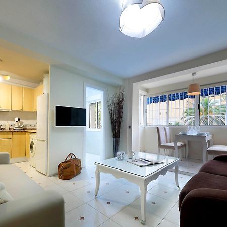 Apartamento Jardin Cerca Del Centro Севилья Экстерьер фото