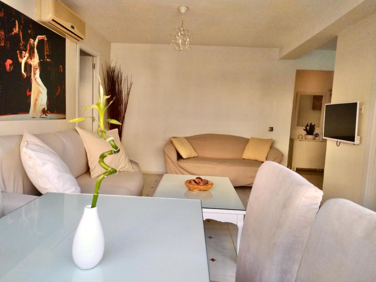 Apartamento Jardin Cerca Del Centro Севилья Экстерьер фото