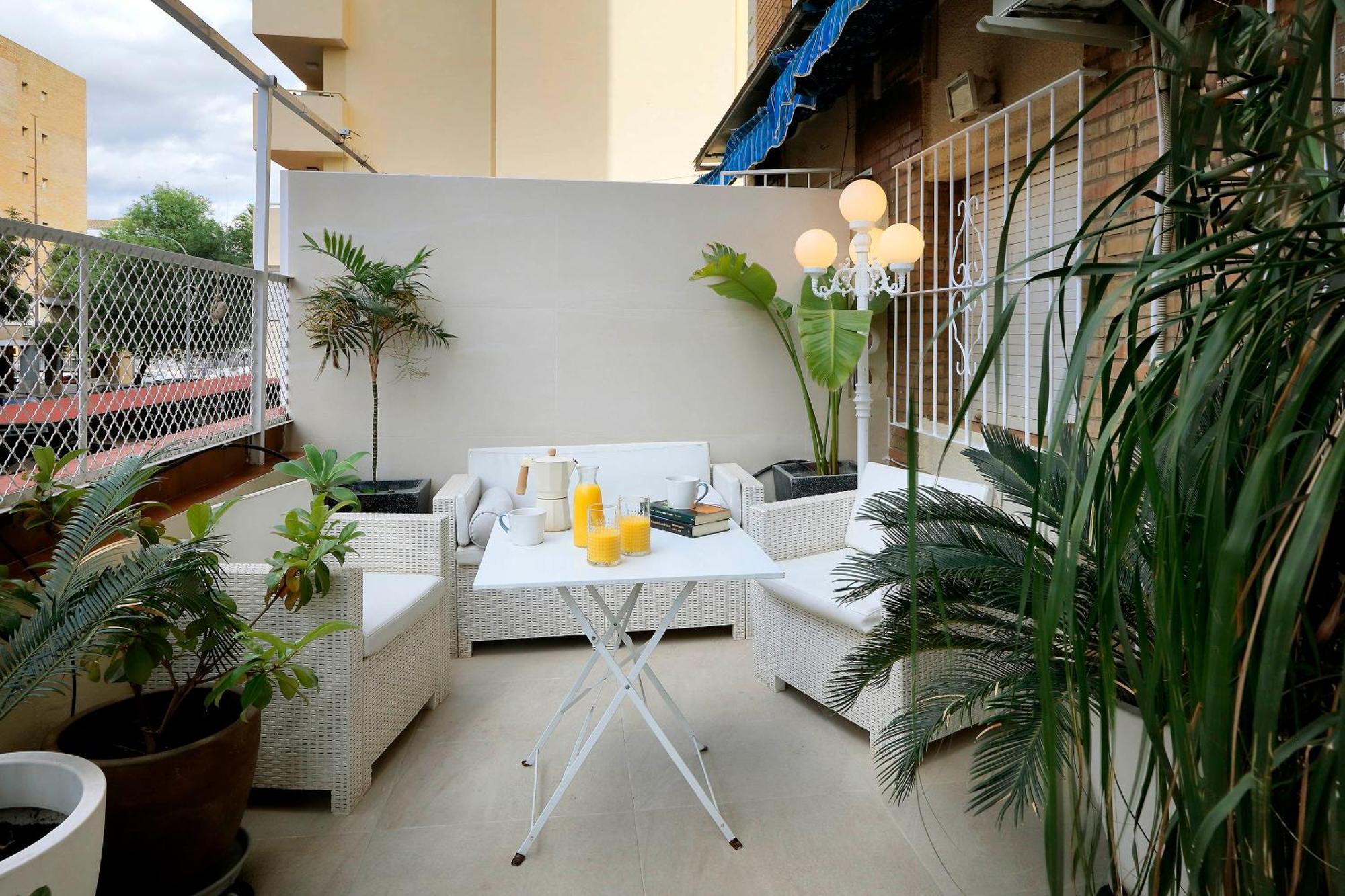 Apartamento Jardin Cerca Del Centro Севилья Экстерьер фото